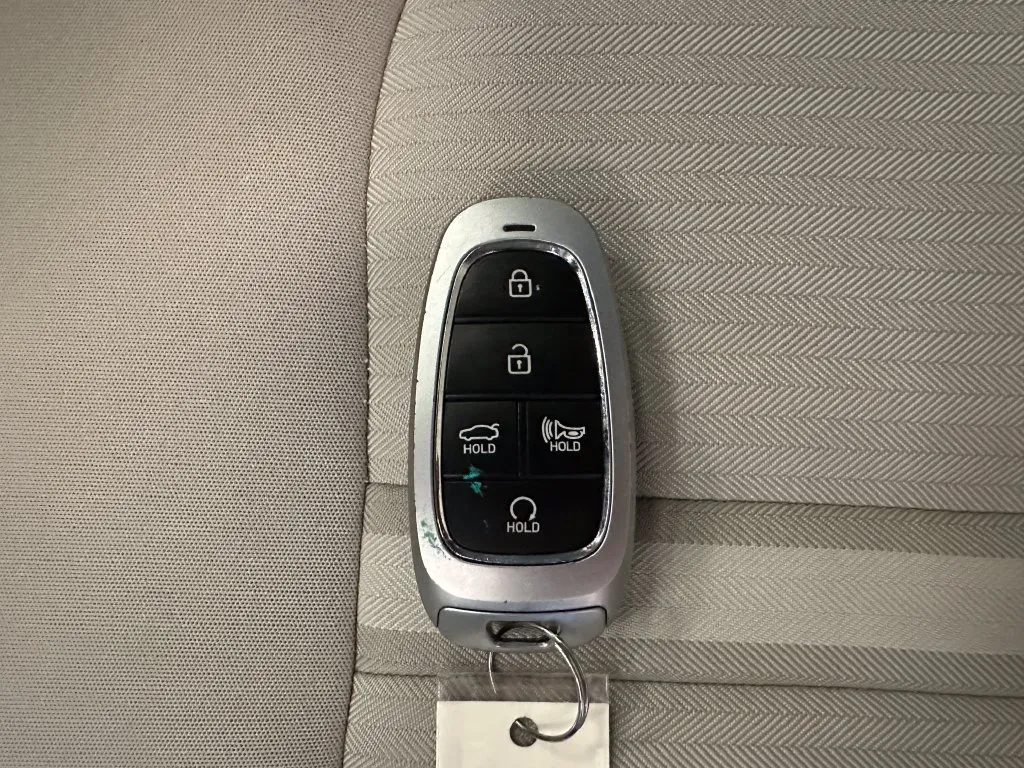 Hyundai Sonata photo 21