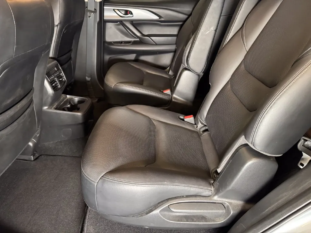 Mazda CX-9 photo 21