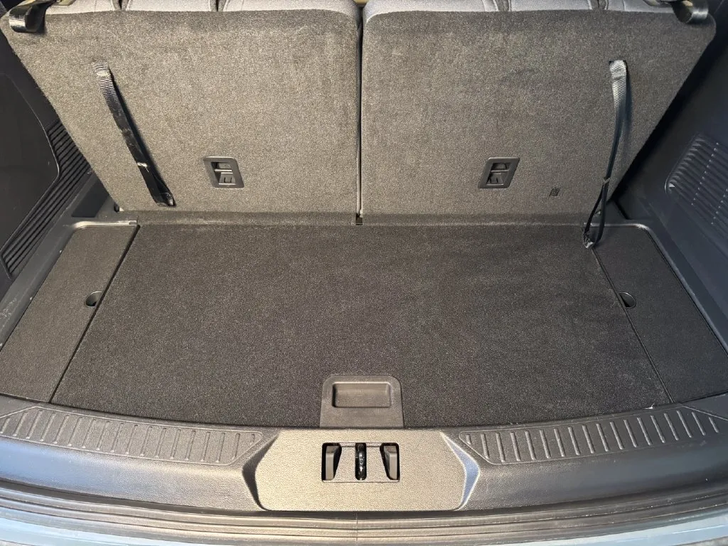 Ford Explorer photo 23