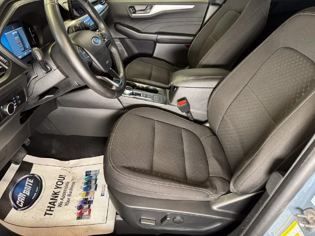 Ford Escape photo 20