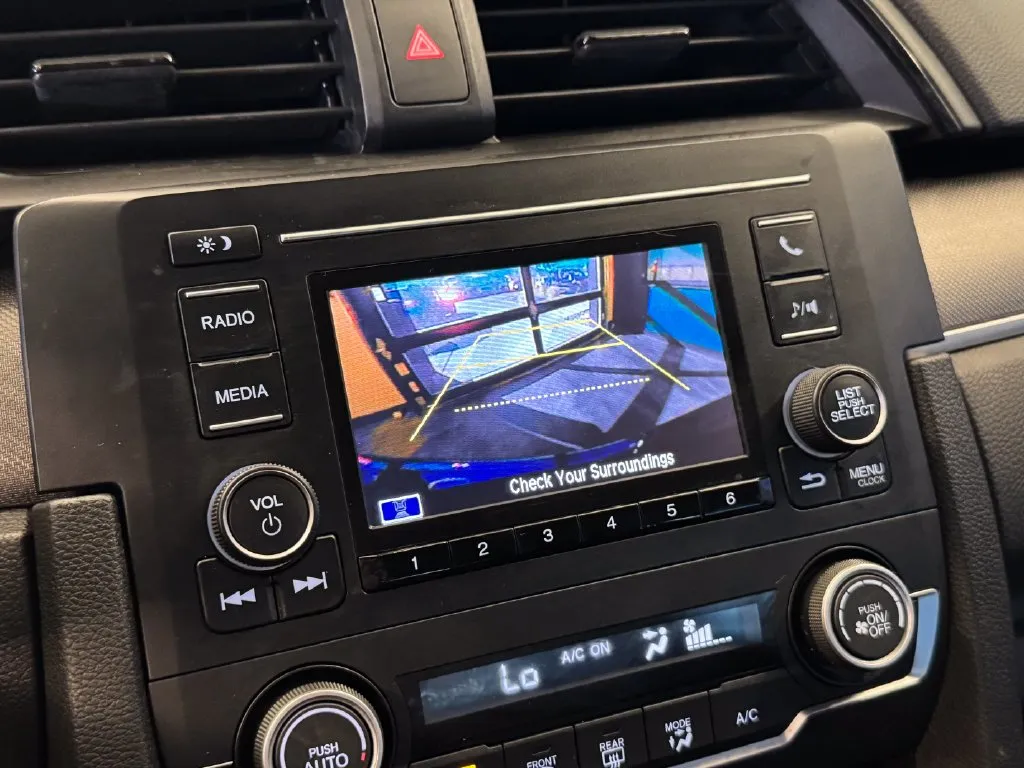 Honda Civic photo 14