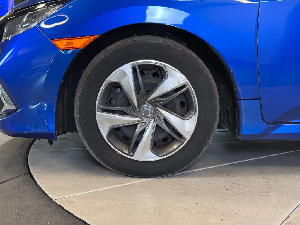 Honda Civic photo 25