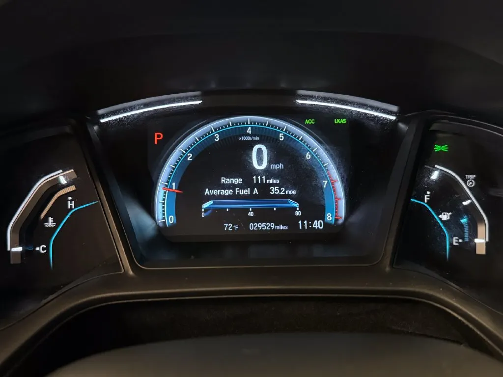 Honda Civic photo 10