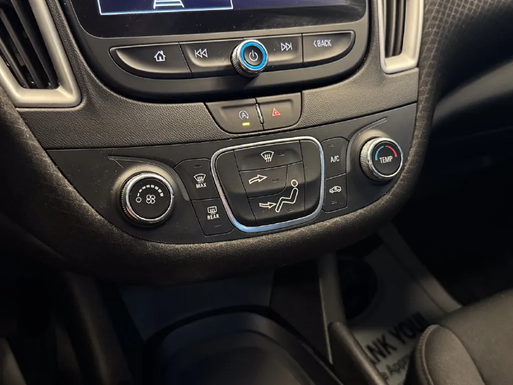 Chevrolet Malibu photo 15