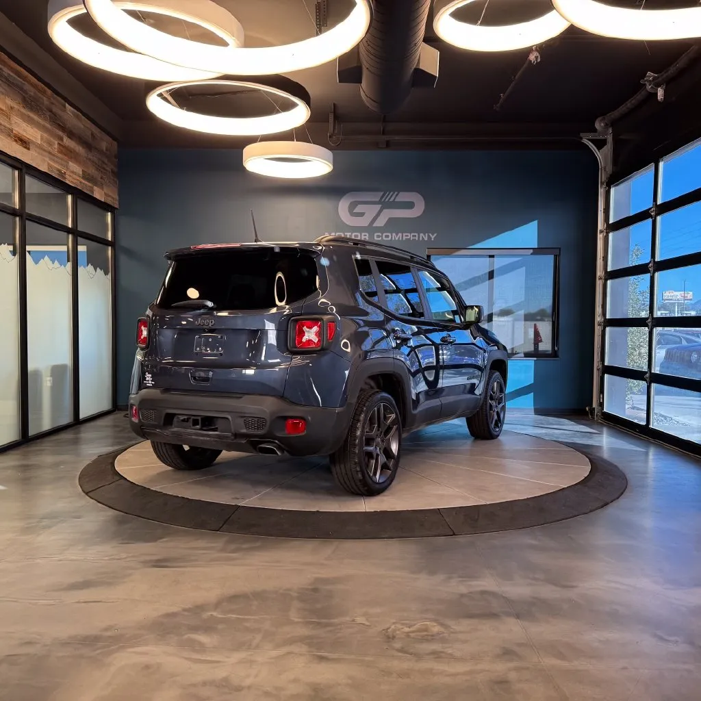 Jeep Renegade photo 3