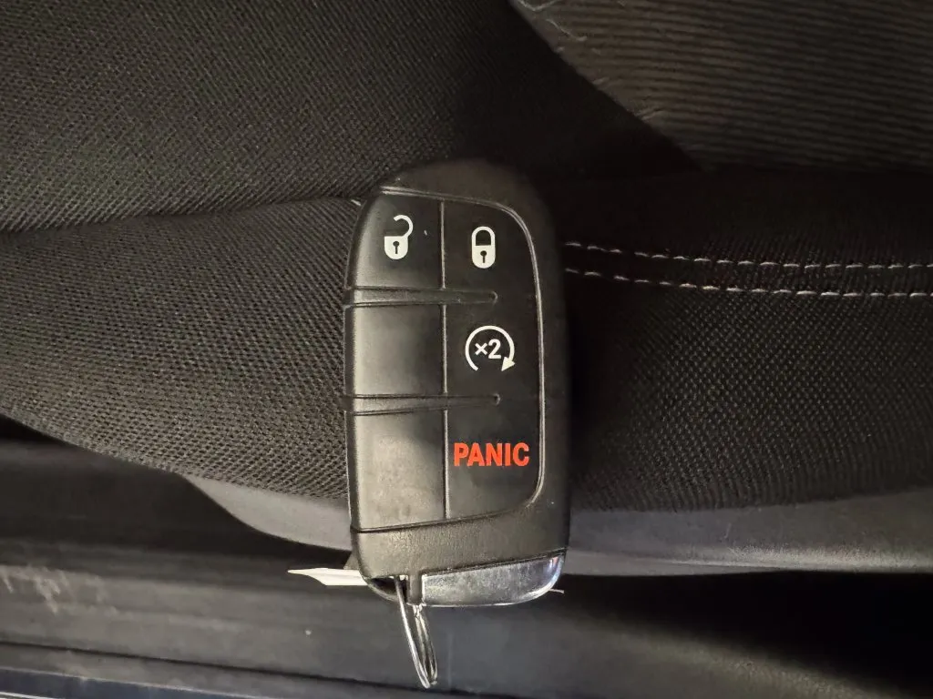 Jeep Renegade photo 17