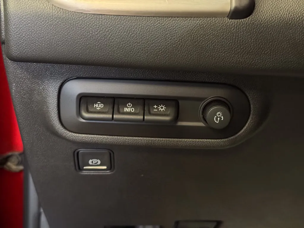 GMC Terrain photo 18