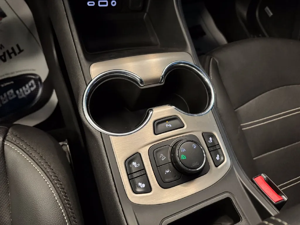 GMC Terrain photo 16