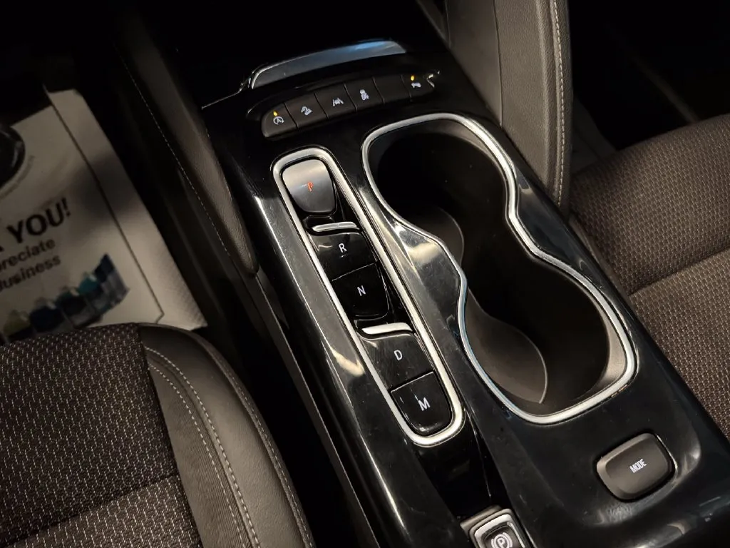 Buick Envision photo 16