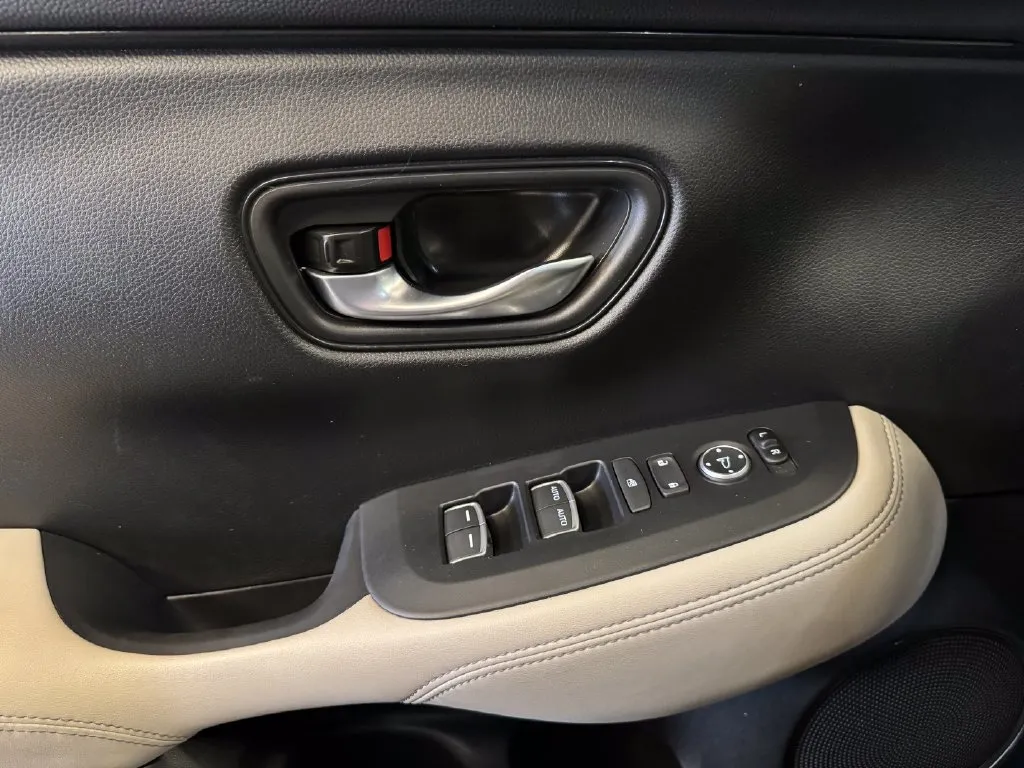 Honda HR-V photo 19