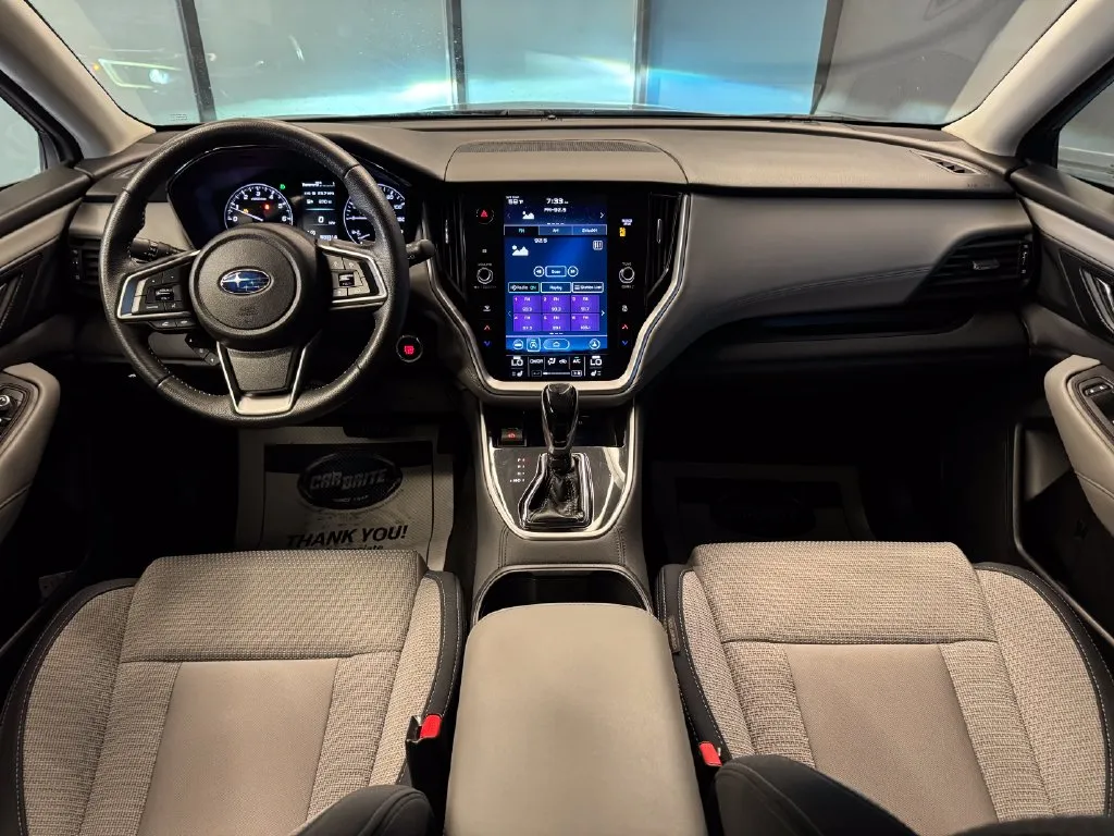 Subaru Outback photo 9