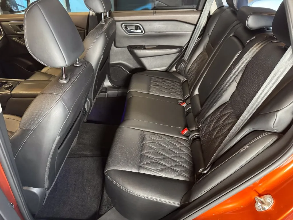 Nissan Rogue photo 21