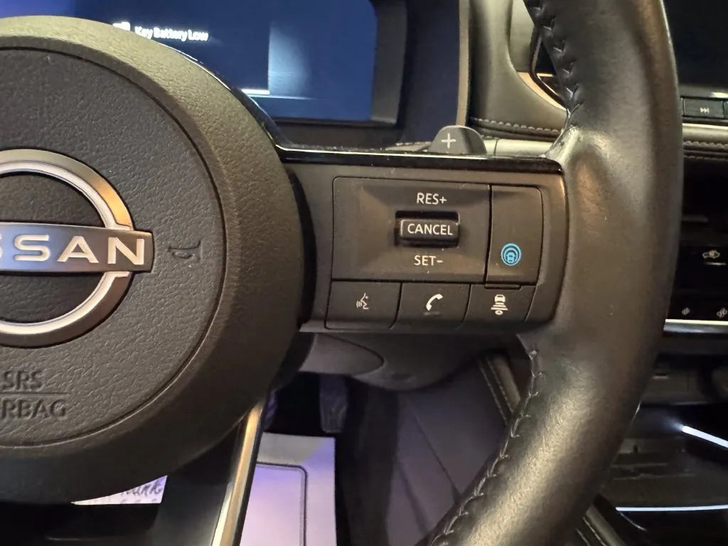Nissan Rogue photo 12