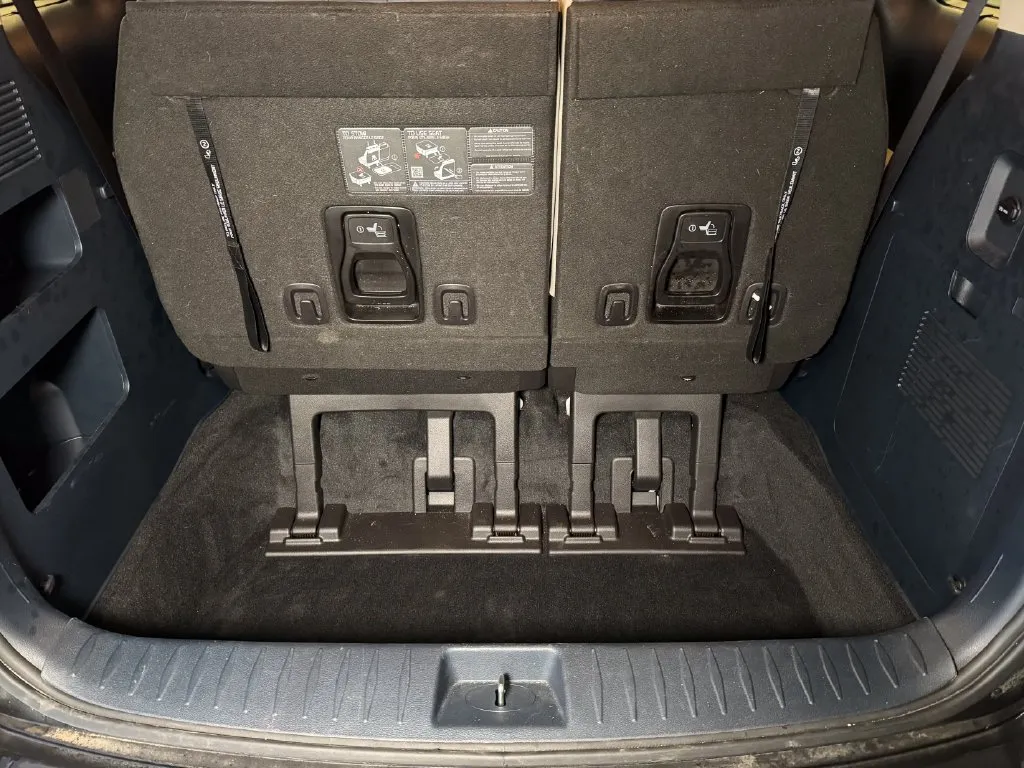 Kia Carnival photo 21