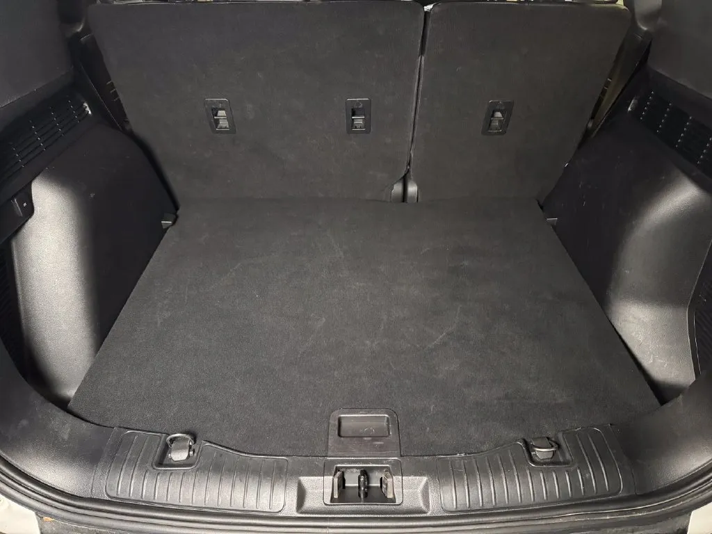 Ford Escape photo 22