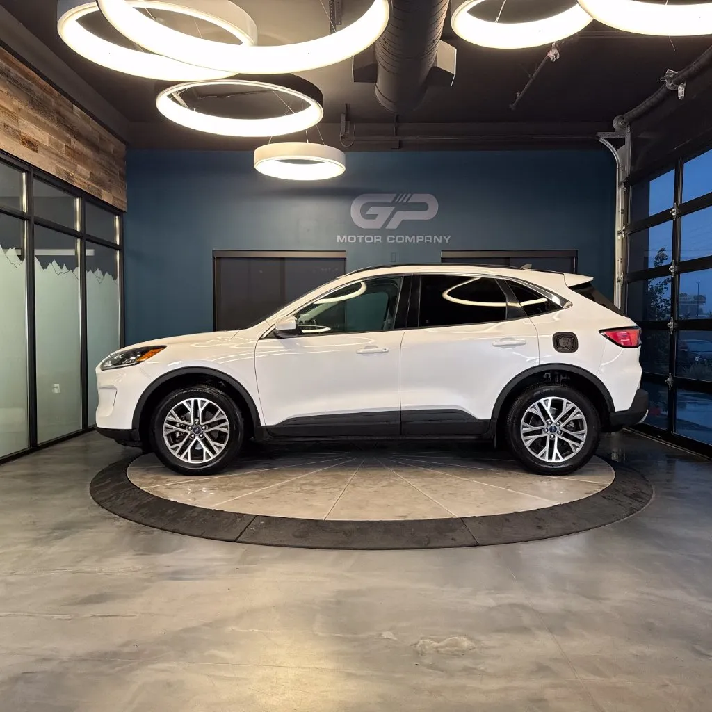 Ford Escape photo 6