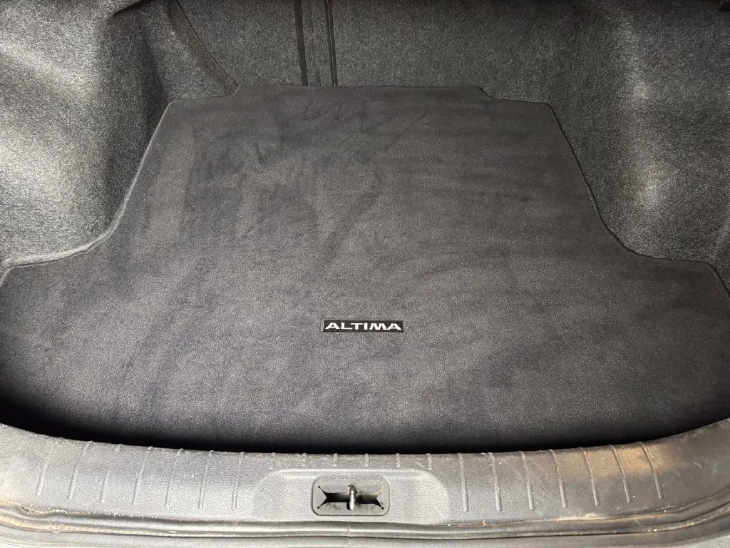 Nissan Altima photo 22