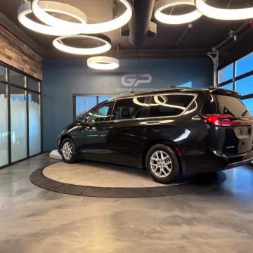 More photos of 2022 Chrysler Pacifica Touring L at GP Motor Company, UT