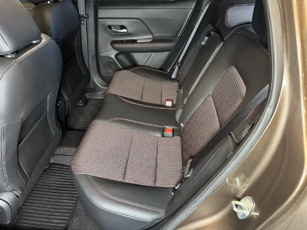Nissan Kicks photo 21
