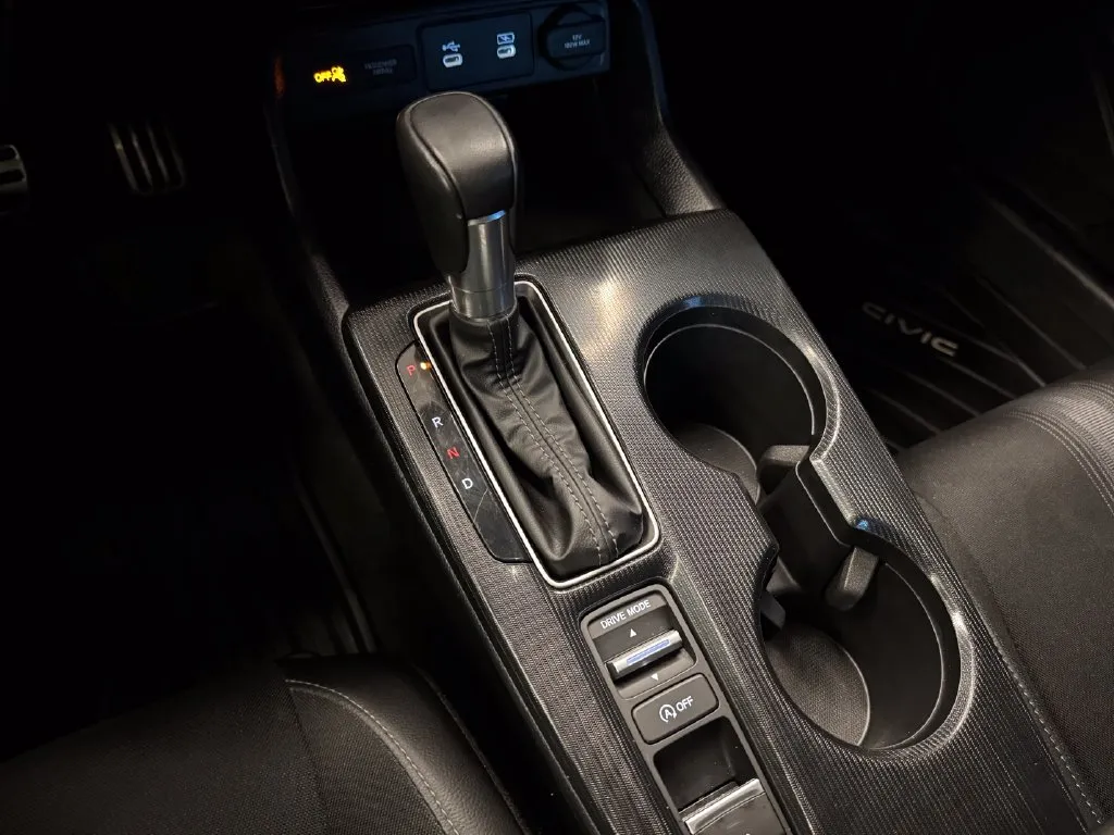 Honda Civic photo 16