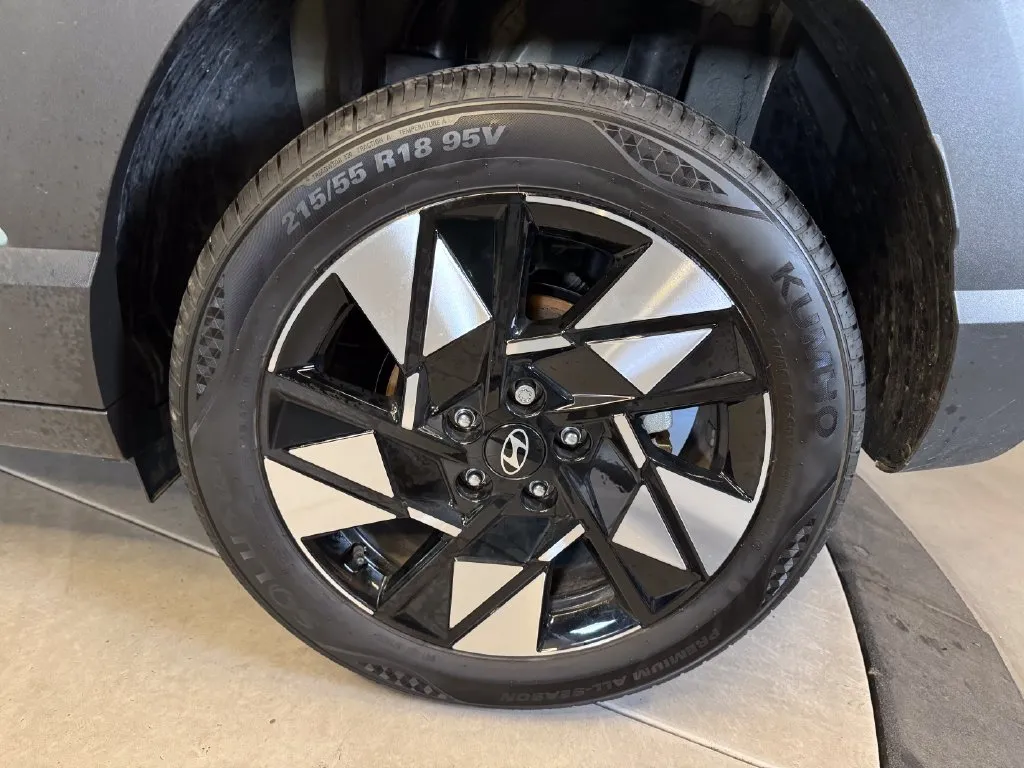 Hyundai Kona photo 25