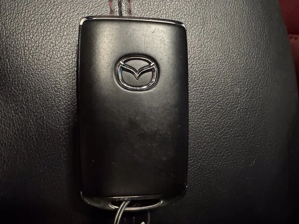 Mazda CX-30 photo 17