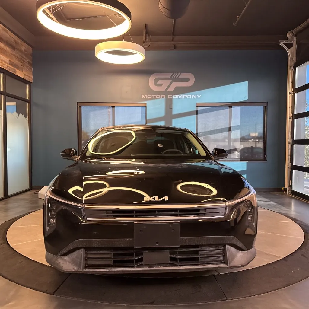 Kia K4 photo 8