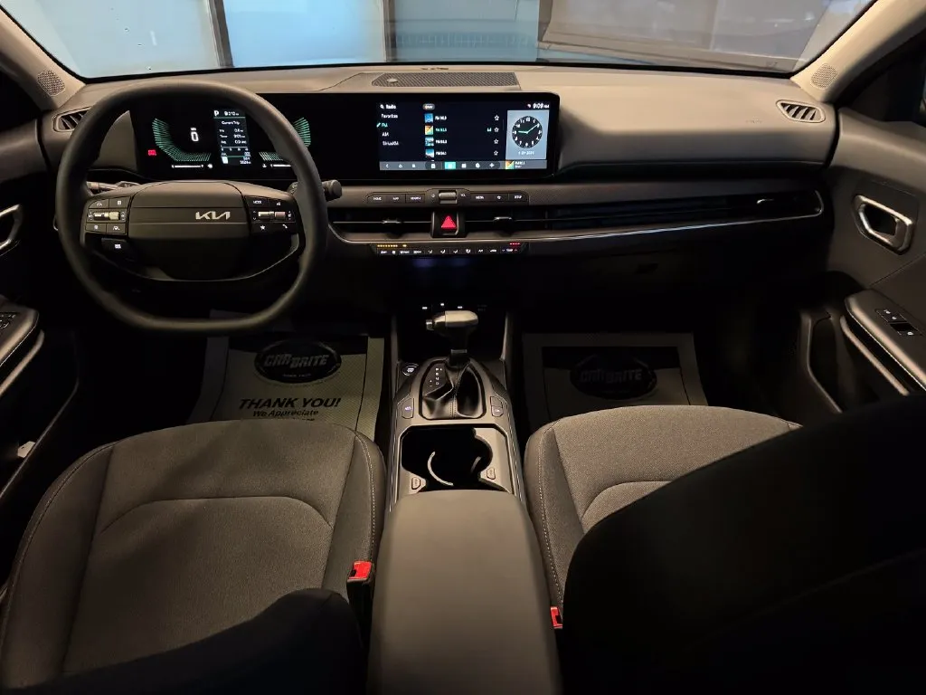 Kia K4 photo 9