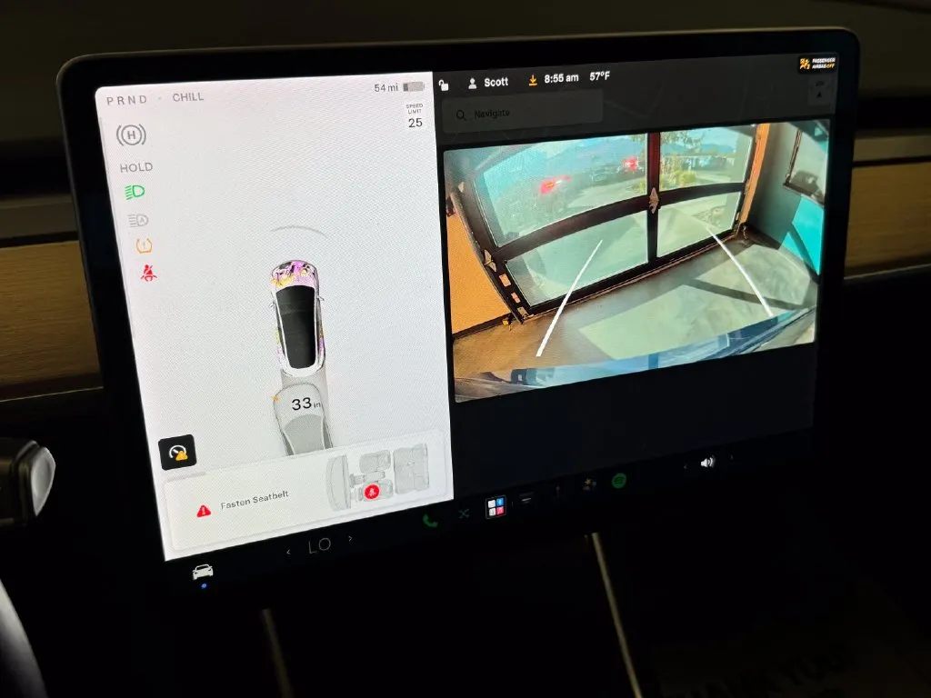 Tesla Model 3 photo 13