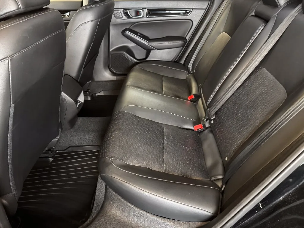 Honda Civic photo 21