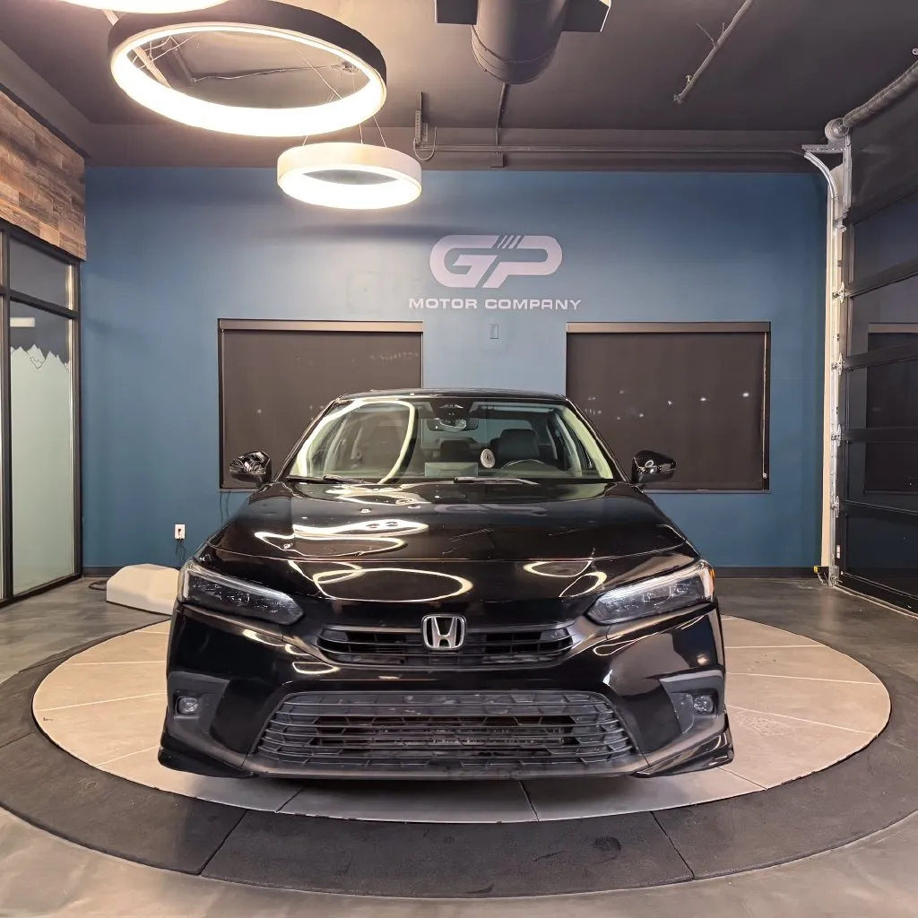 Honda Civic photo 8