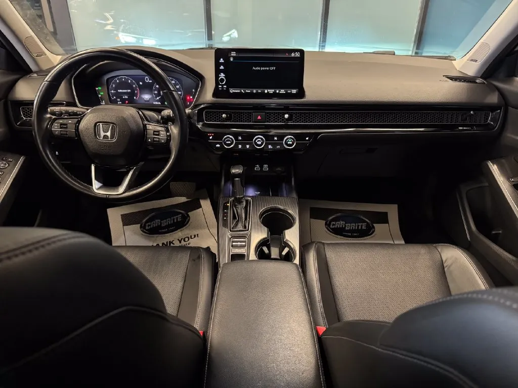 Honda Civic photo 9