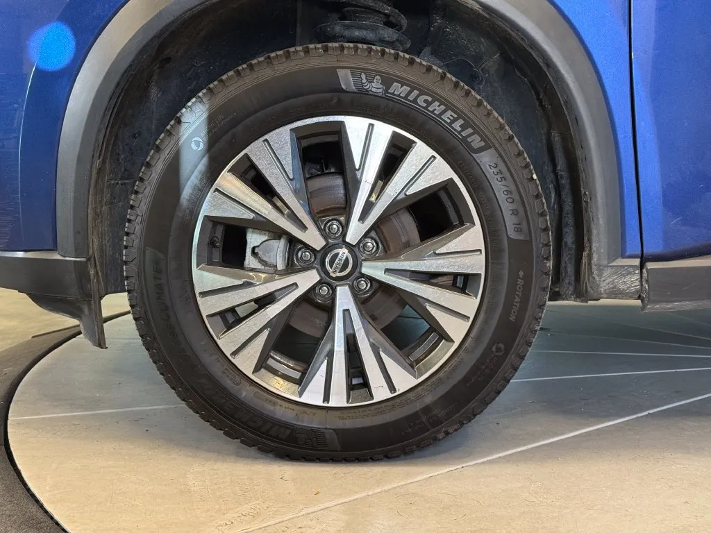 Nissan Rogue photo 25