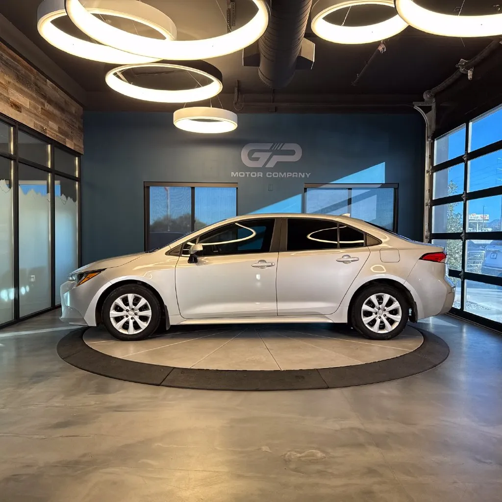 Toyota Corolla photo 6