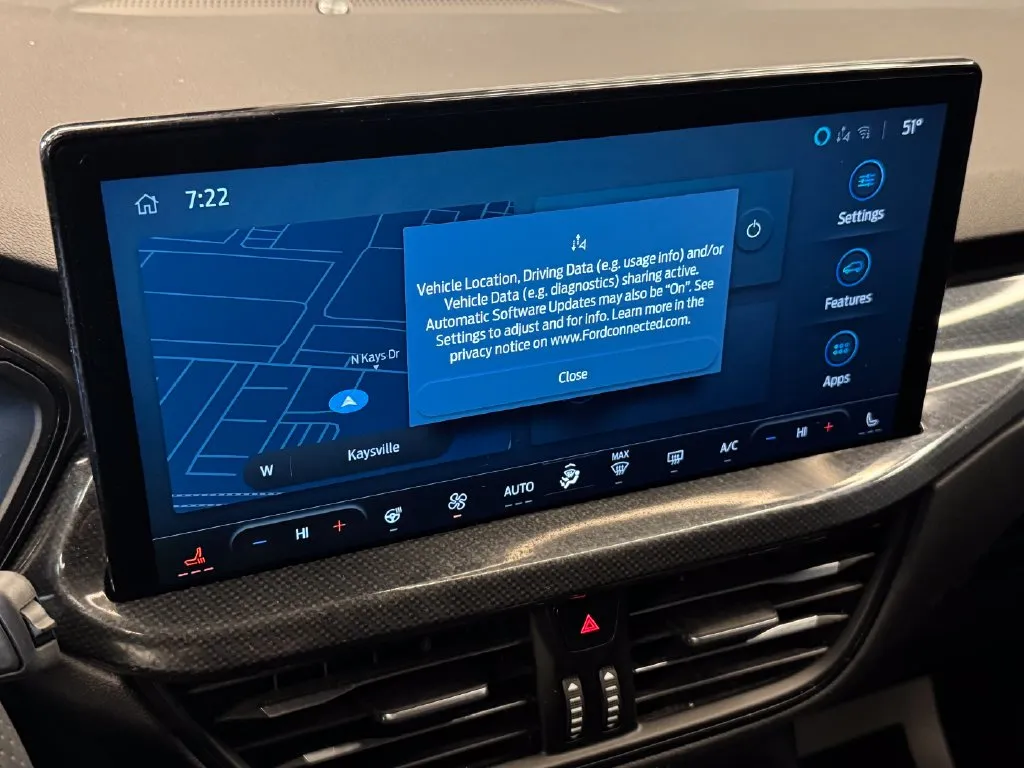 Ford Escape photo 13
