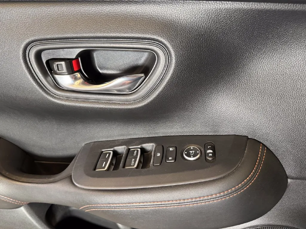 Honda HR-V photo 19