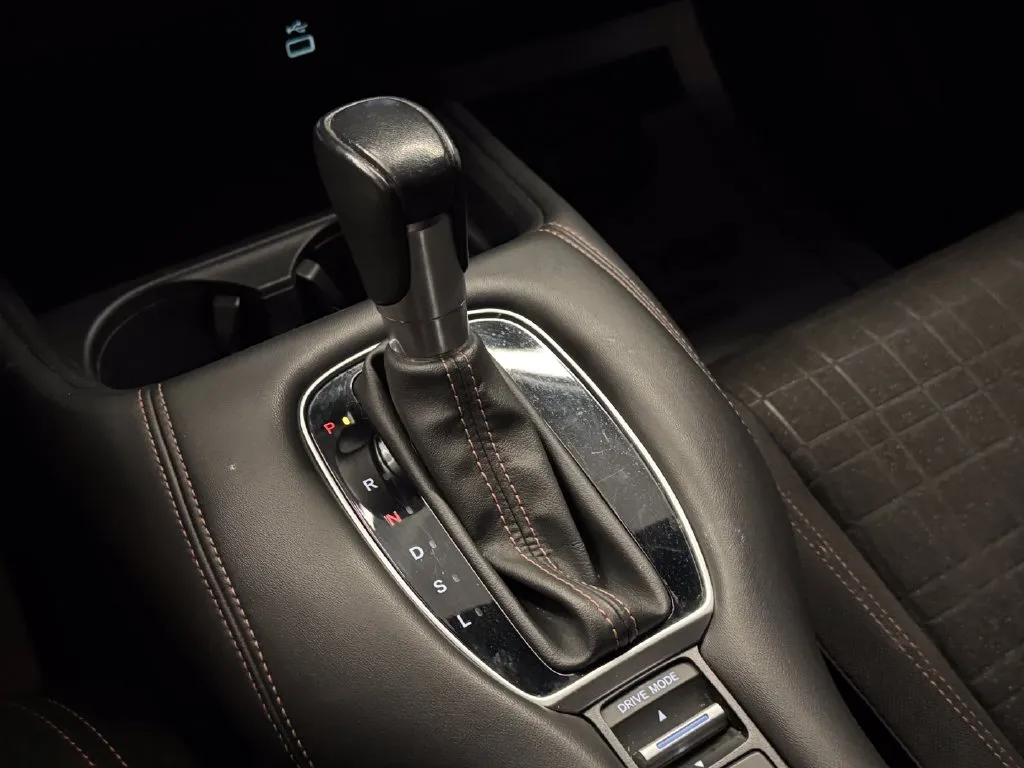 Honda HR-V photo 16