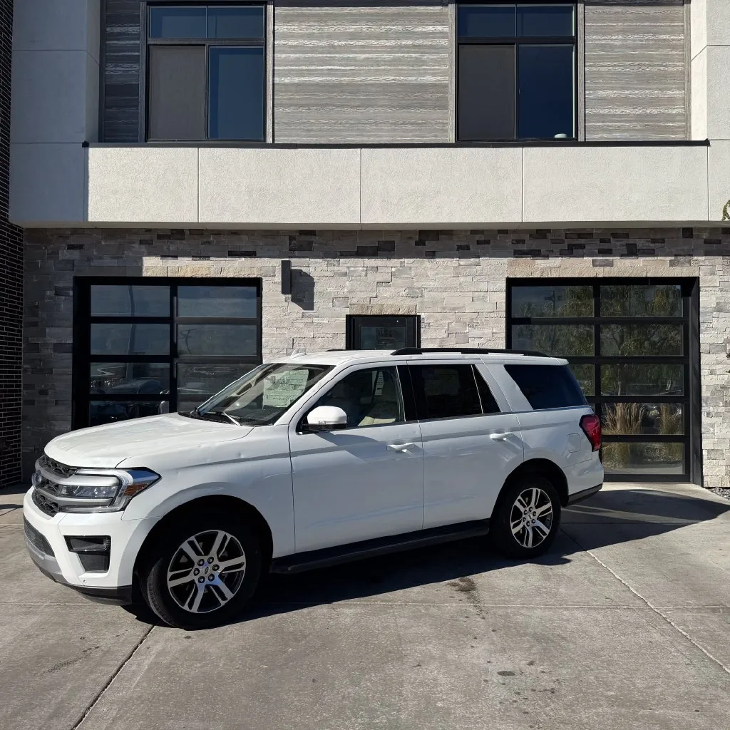 Ford Expedition photo 7