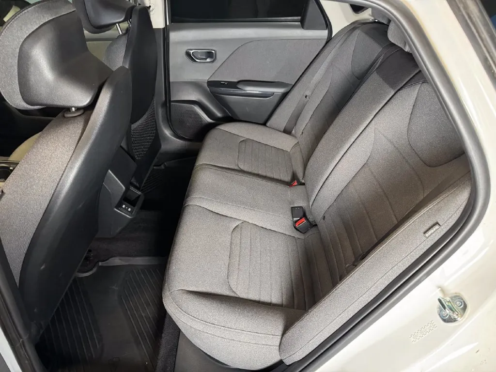 Kia K4 photo 21