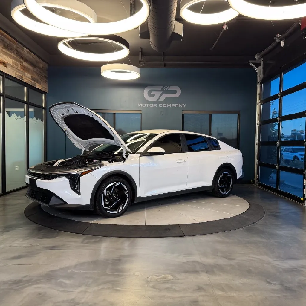 Kia K4 photo 24