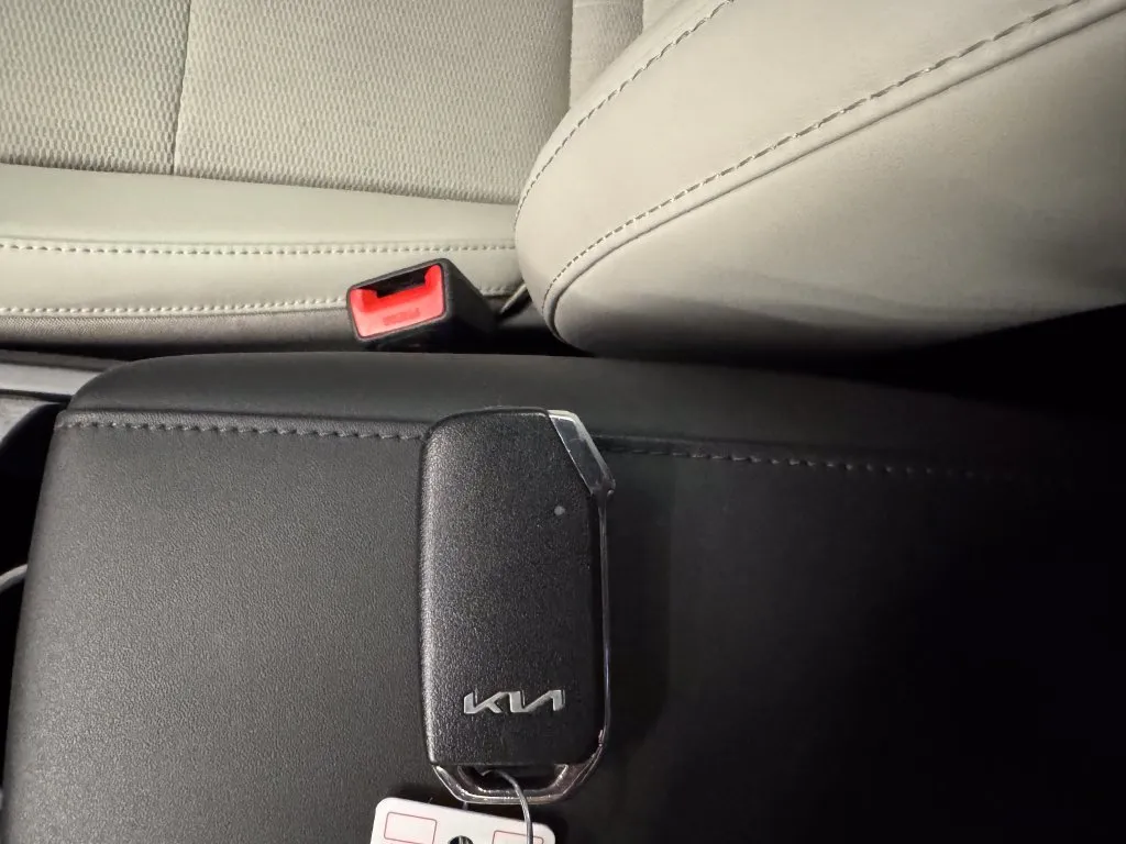 Kia Niro photo 17