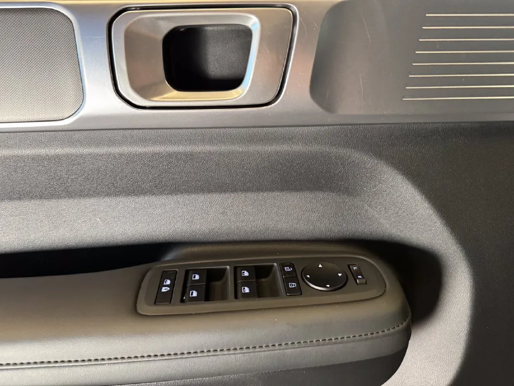 Hyundai Santa Fe photo 18