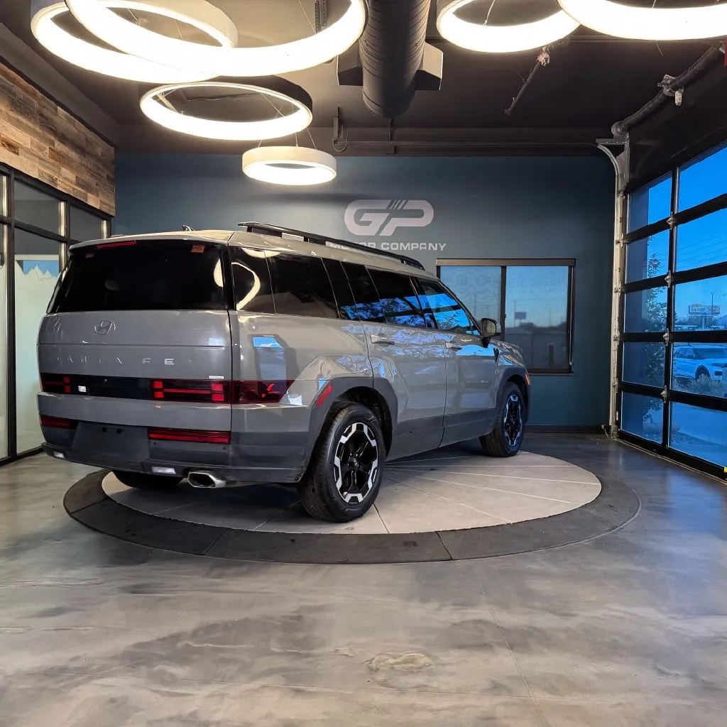 Hyundai Santa Fe photo 3