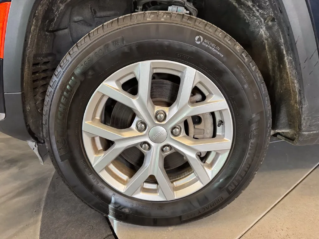 Jeep Grand Cherokee L photo 27