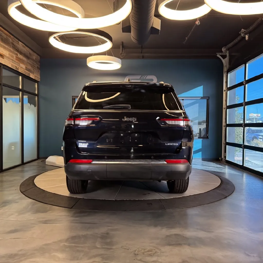 Jeep Grand Cherokee L photo 4