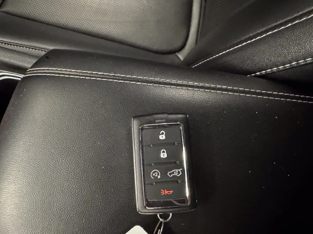 Jeep Grand Cherokee L photo 17