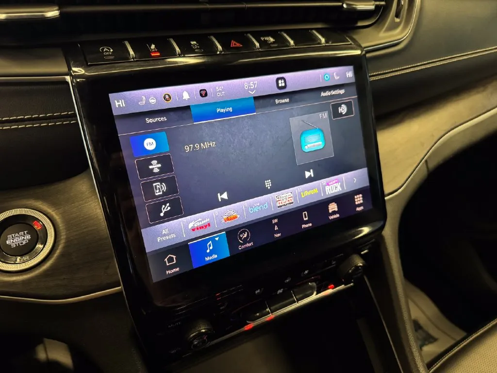 Jeep Grand Cherokee L photo 13