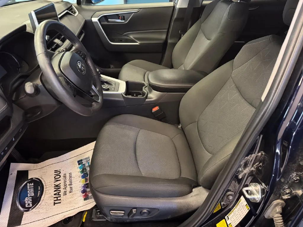 Toyota RAV4 photo 20