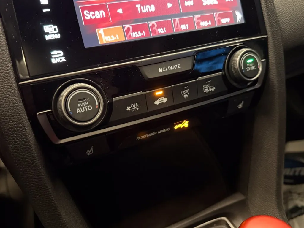 Honda Civic photo 16