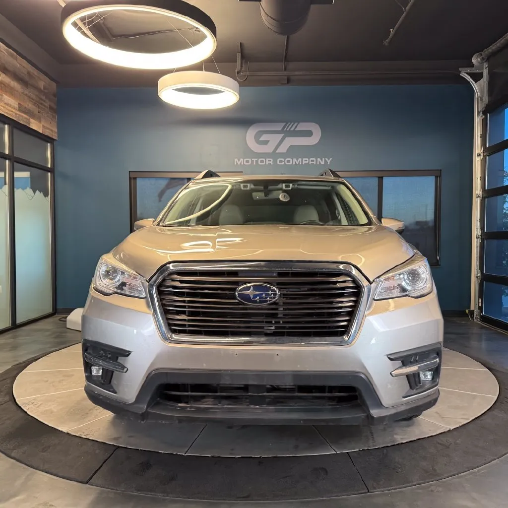 Subaru Ascent photo 8